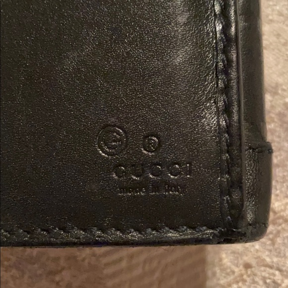 Gucci Trifold Wallet - Picture 3 of 6